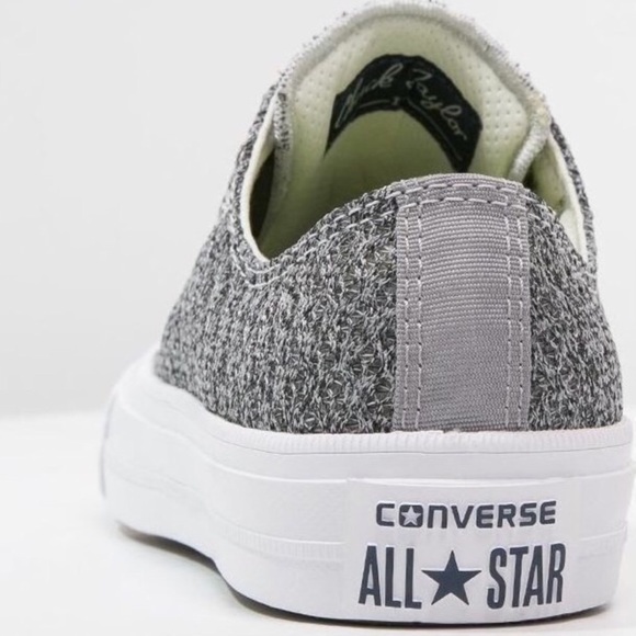 Converse Chuck Taylor Women’s Shoes Size 7 - Picture 3 of 3